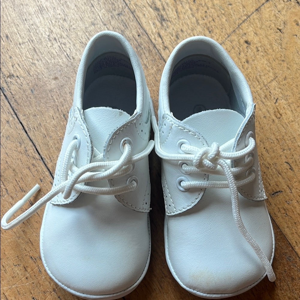 Elegant White Kids Dress Shoes